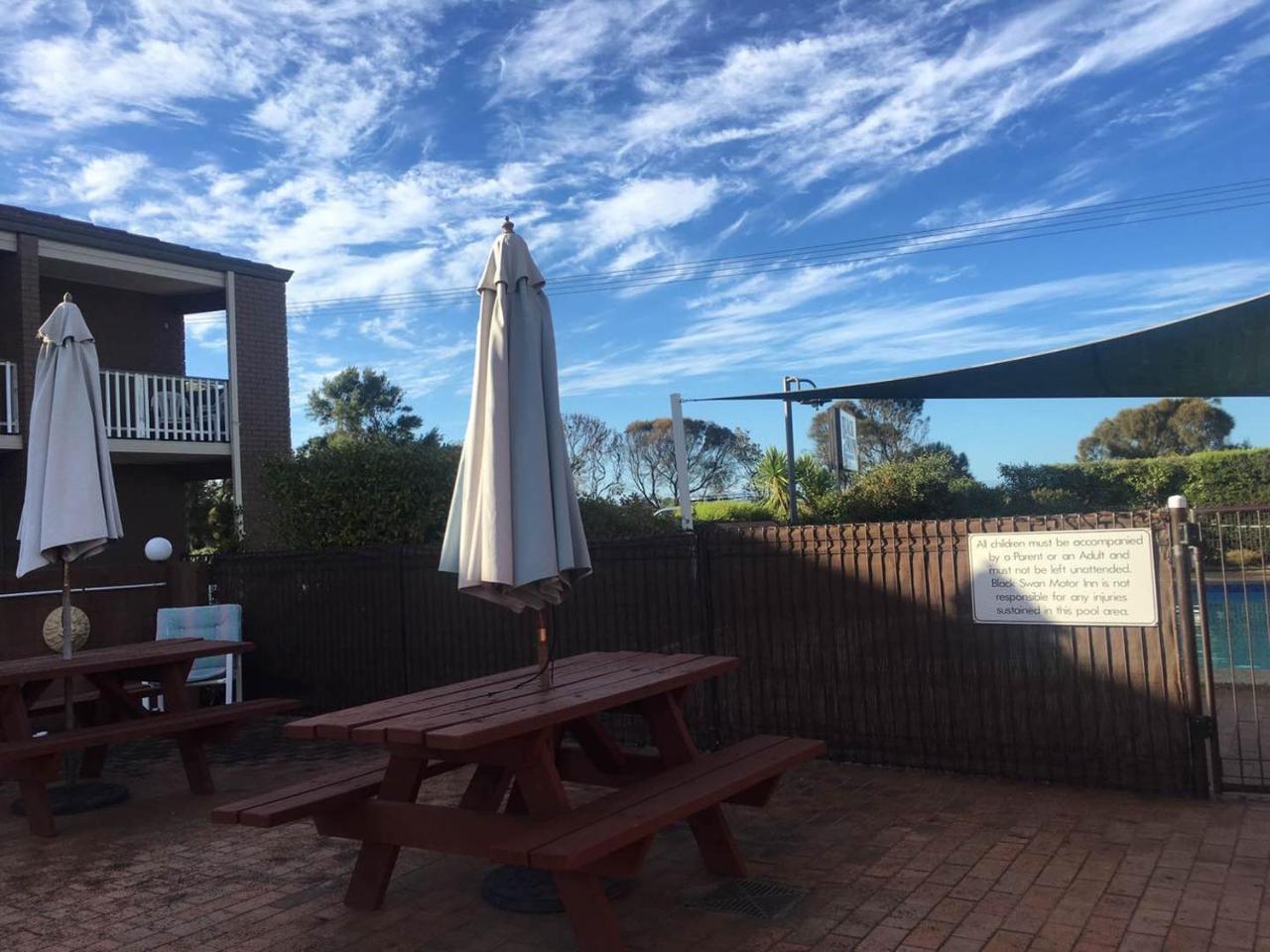 Black Swan Motor Inn Lakes Entrance Luaran gambar